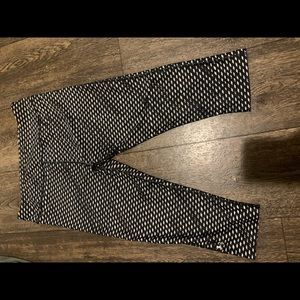 Under Armour Cropped Leggings